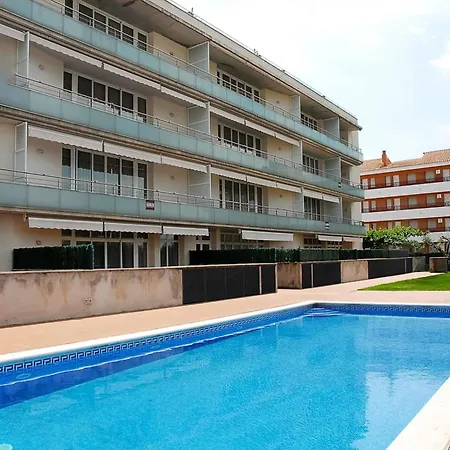 Apartment The In Estartit Has 1 Bedrooms *